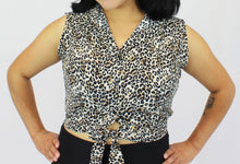 Load image into Gallery viewer, Leopard Sleeveless Tie Crop Top