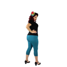 Load image into Gallery viewer, Model wearing black top with capri pants, Pictured from the back