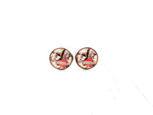 Load image into Gallery viewer, Death Before Dishonor Pinup Rockabilly Men&#39;s Cufflinks. There cuffs feature the iconic tattoo art of &quot;Sailor Jerry&quot;, Death Before Dishonor. Nickle and Lead Free.