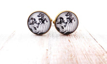 Load image into Gallery viewer, Day of the Dead Engagement Wedding Couple / Catrina Skulls Cufflinks / Men&#39;s Cuff links/